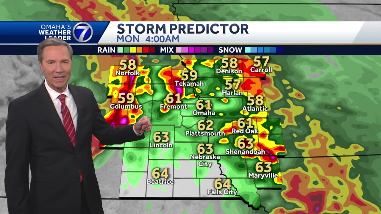 Overnight rain in the Omaha forecast