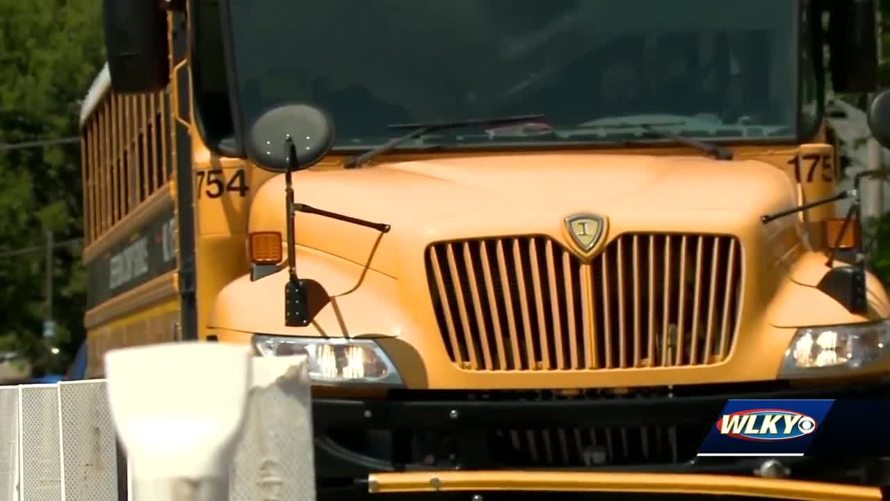 Louisville leaders ask JCPS to find solutions to bus plan, superintendent pleads for drivers