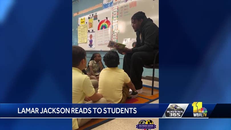 Lamar Jackson Gifts Jerseys, Books To Kids At His Old FL Elementary School