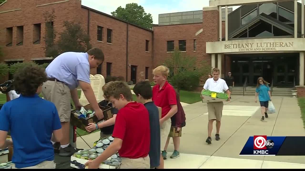 Food Pantry Big Winner Of School S Food Drive Contest