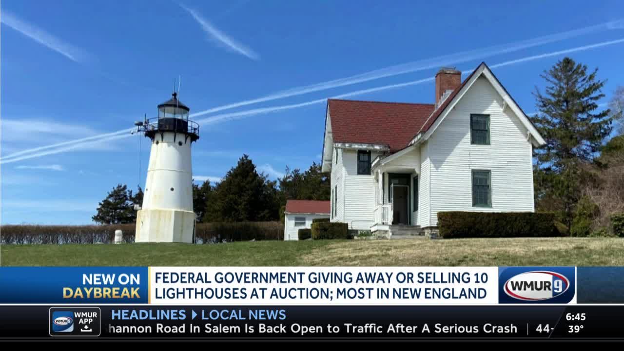 Federal government giving away or selling 10 lighthouses
