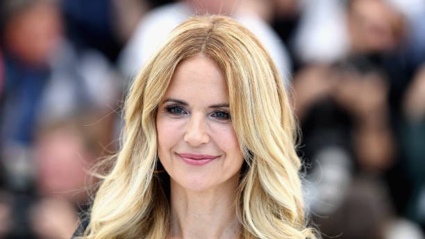 preview for Kelly Preston è morta a 57 anni: l'addio alla moglie di John Travolta