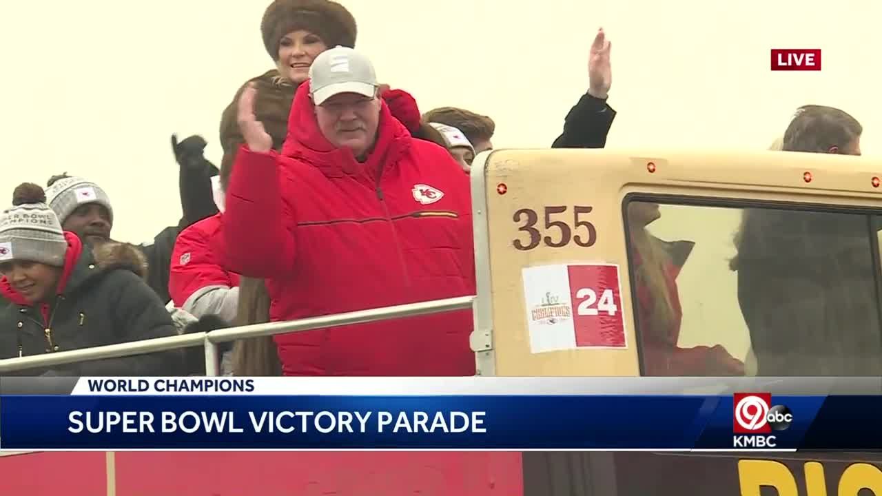 Chiefs Super Bowl parade highlights: Best moments as Patrick Mahomes,  Travis Kelce pledge to 'run it back