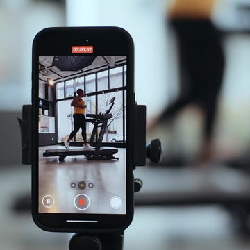 Demo Run: Columbia Konos Featherweight | Runner's World + BowFlex Demo Run: Columbia Konos Featherweight | Runner's World + BowFlex