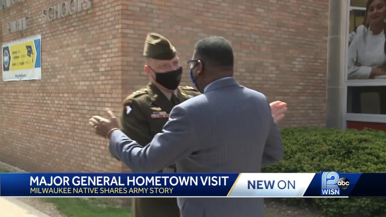 High-ranking U.S. Army general makes hometown visit
