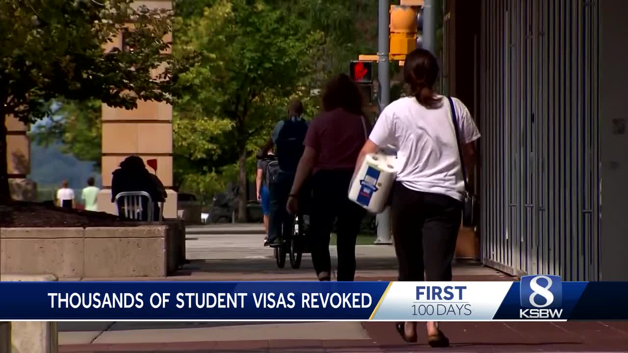 Trump administration revokes visas of over 1,000 international students