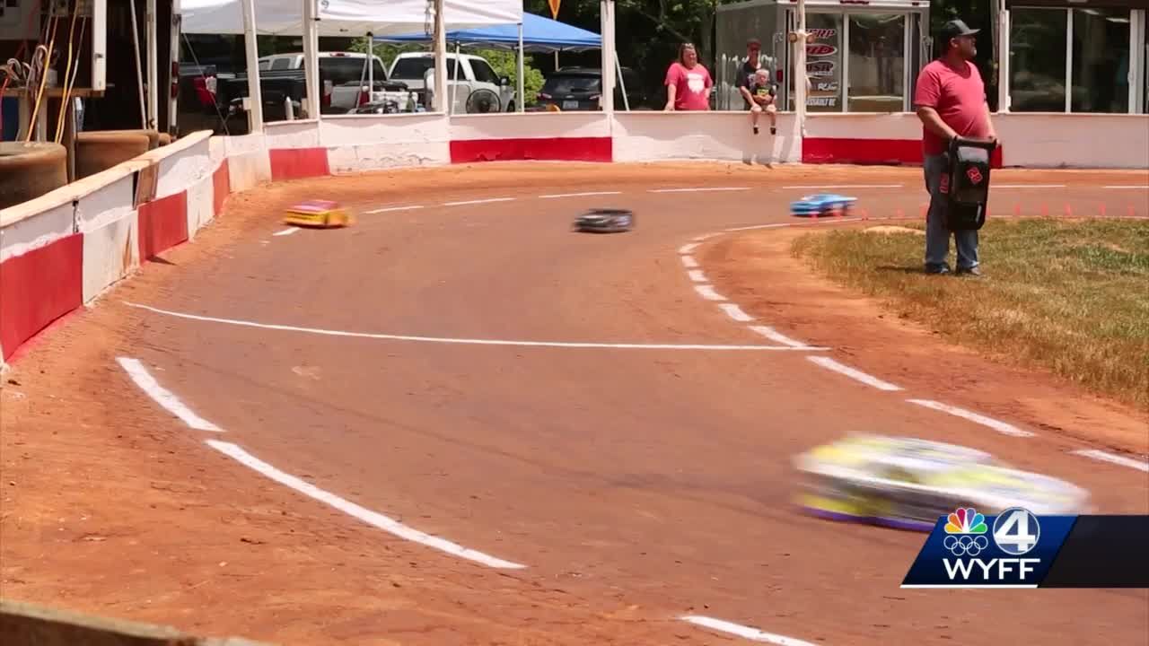 Rc 2025 nascar racing