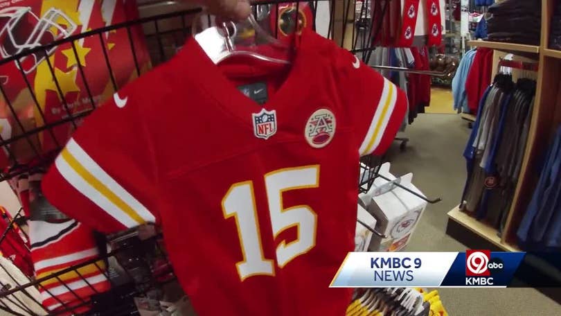 Kansas City Chiefs' Patrick Mahomes, Brittany welcome son