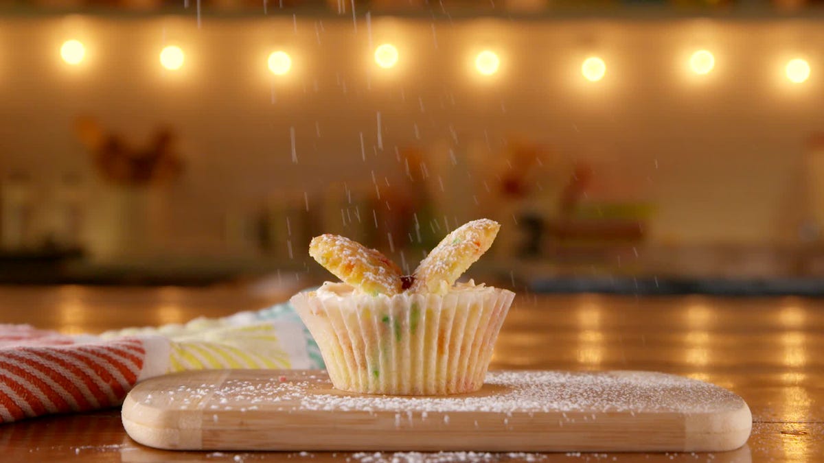 preview for Confetti Butterfly Cupcakes
