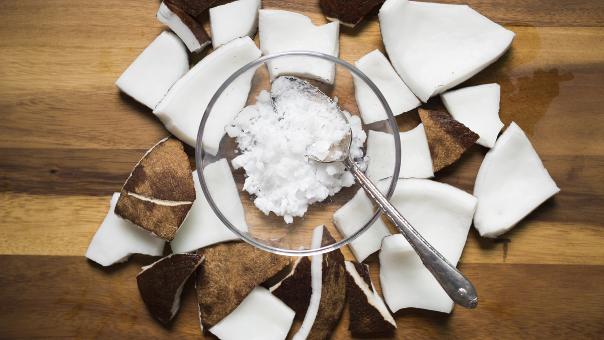 preview for 10 reasons why coconut oil is basically gold