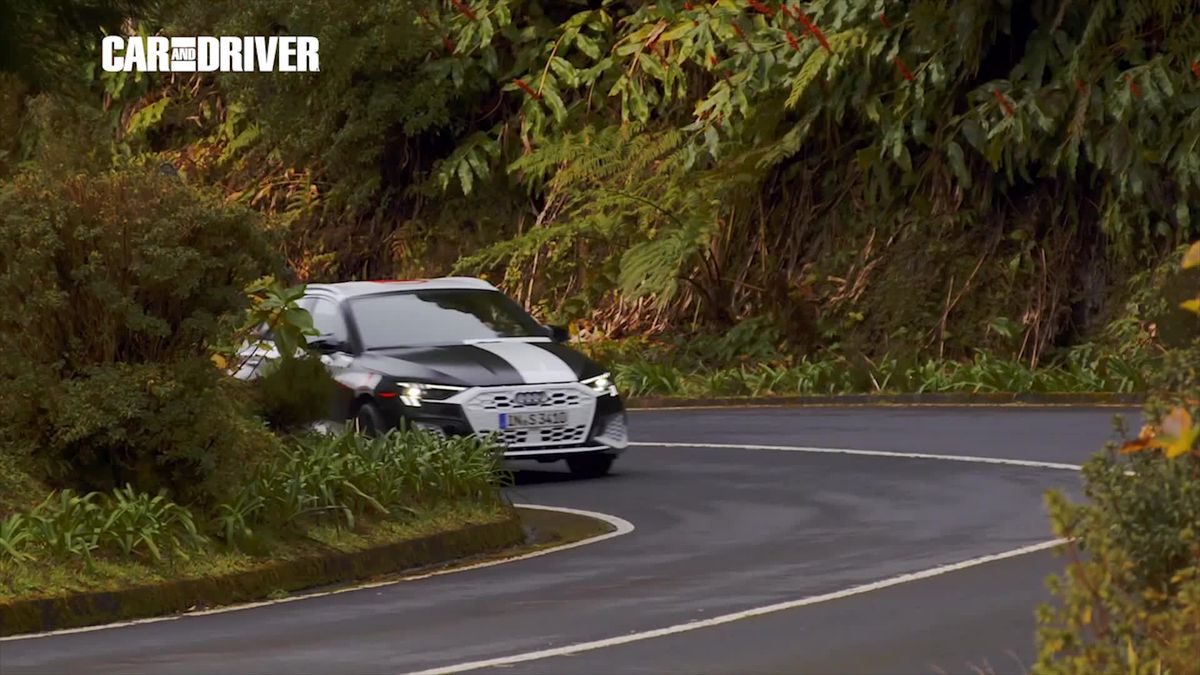 preview for El Audi S3 2020 se asoma en este vídeo