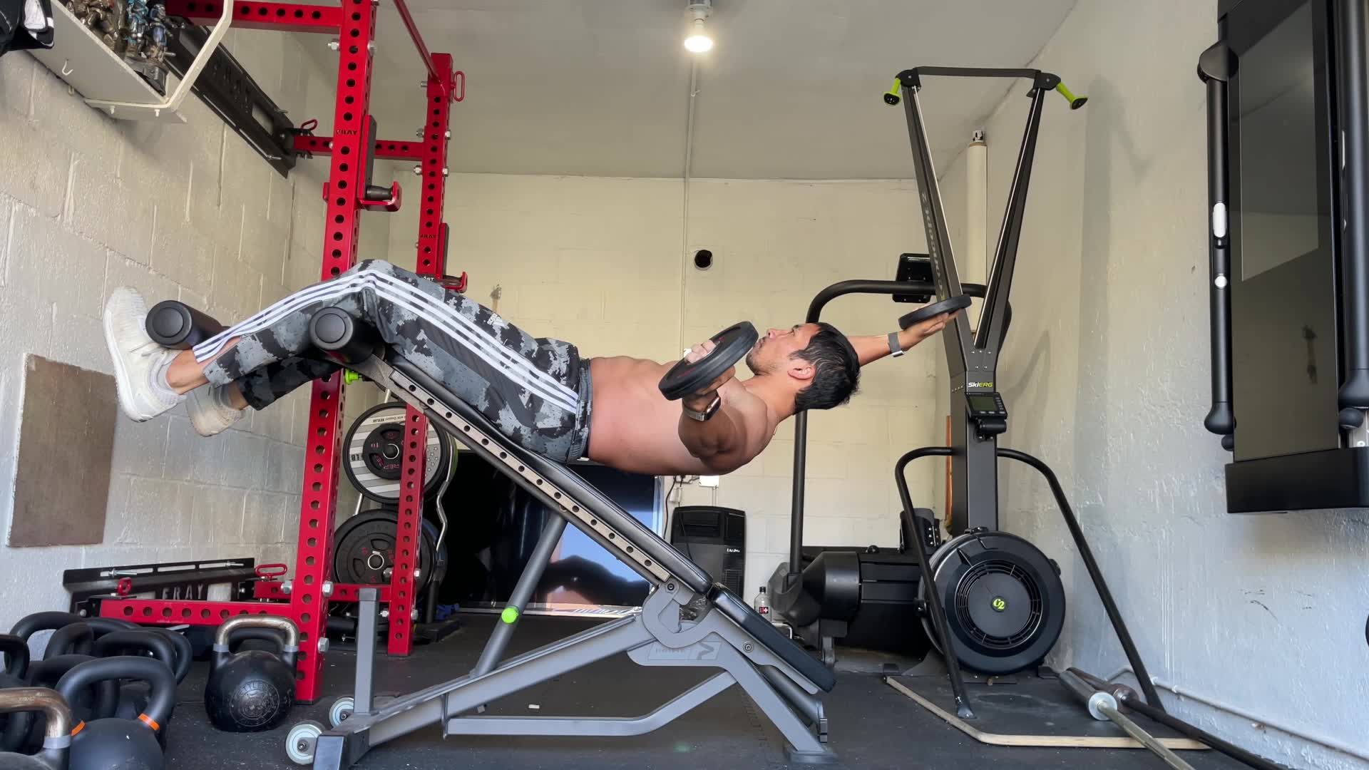 This Decline Bench Ab Drill Blasts Every Core Muscle You Have