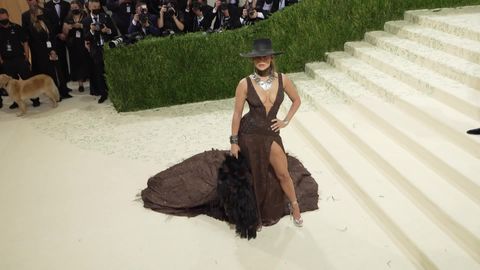 preview for Jennifer Lopez at the Met Gala 2021