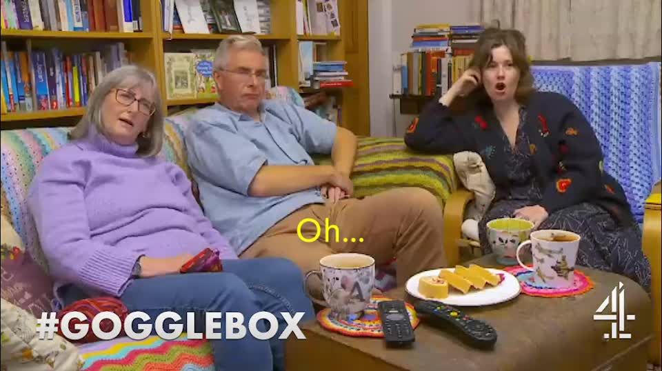 preview for Gogglebox stars reenact hilarious The Kardashians scene (Channel 4)