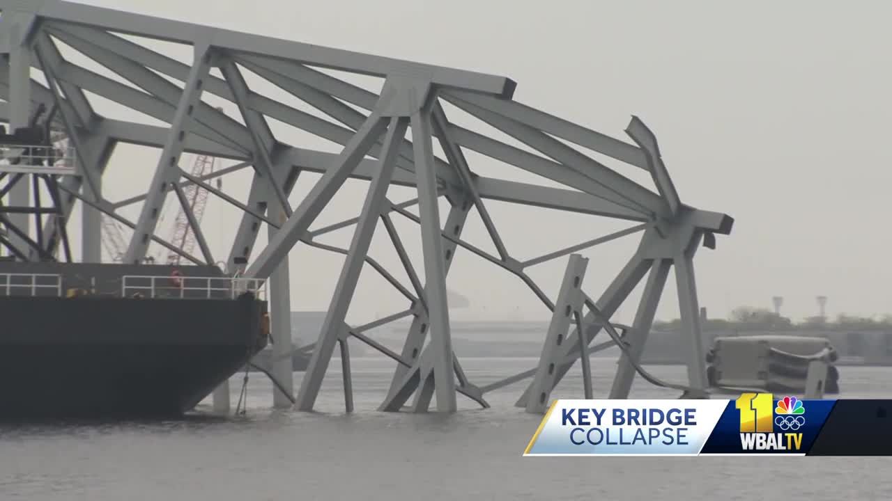 Crews to remove massive piece of Key Bridge wreckage