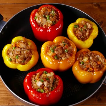 Food, Wood, Ingredient, Stuffed peppers, Produce, Dish, Vegetable, Recipe, Tableware, Hardwood, Food, Wood, Ingredient, Stuffed peppers, Produce, Dish, Vegetable, Recipe, Tableware, Hardwood,