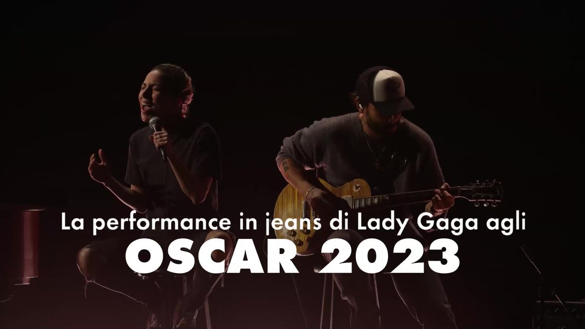 preview for La performance in jeans di Lady Gaga agli Oscar 2023