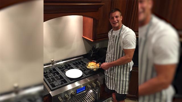 Gronk sets Guinness World Record catching ball dropped from helicopter