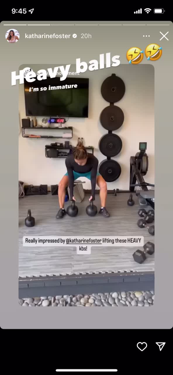 Katharine McPhee Foster Is MegaStrong In Kettlebell Workout Video