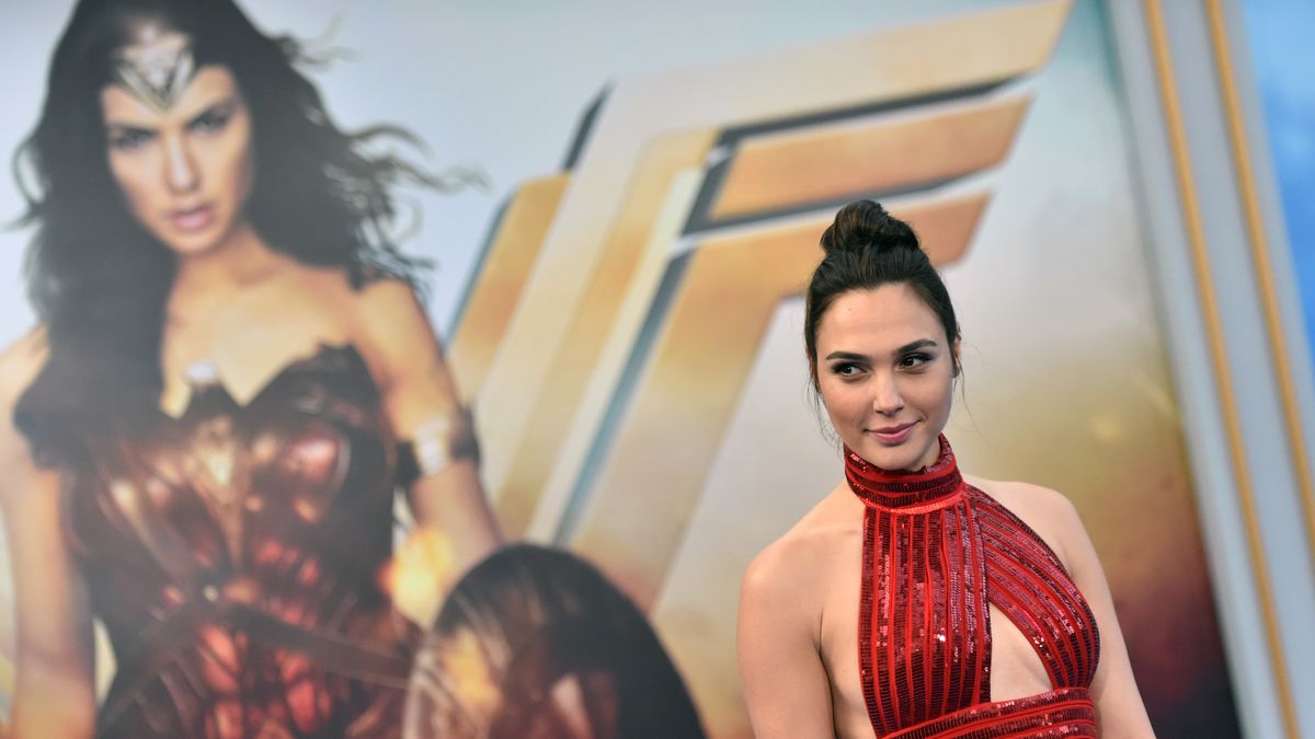preview for 'Wonder Woman' is still breaking records five months later