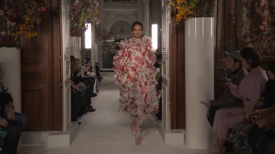 preview for Valentino couture spring/summer 2019