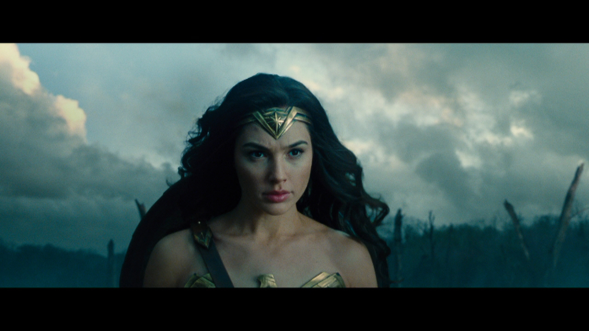 preview for Gal Gadot, Robin Wright, Chris Pine In 'Wonder Woman' New Trailer