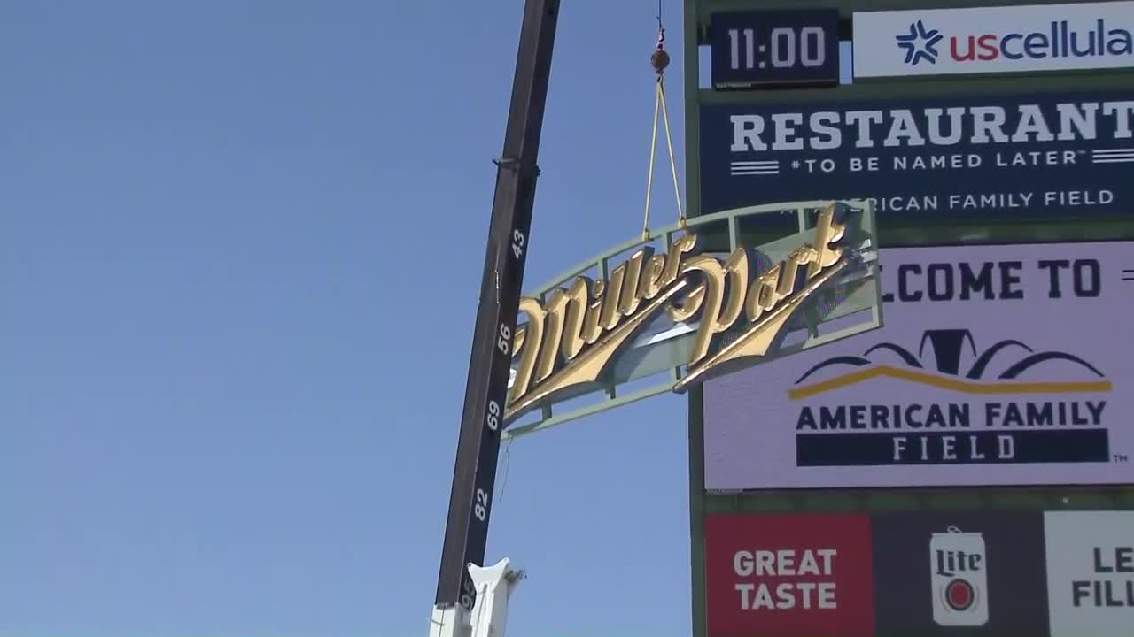 Brewers fans revolt over announced Miller Park name change