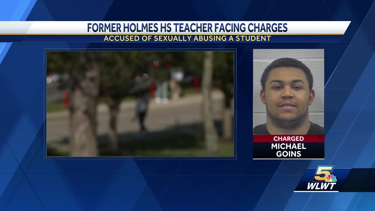 Former NKY teacher charged with sex crimes booked into Kenton County jail