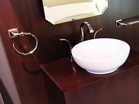 preview for Sponsored Video: Brizo faucets at the 2010 Kitchen and Bath Industry Show