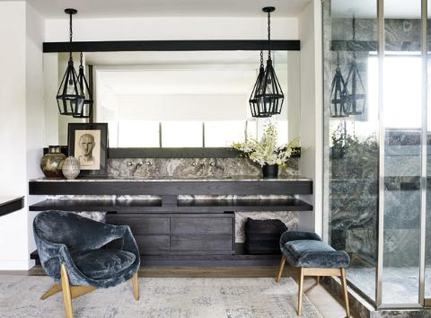 preview for 16 Dreamy Celebrity Bathrooms