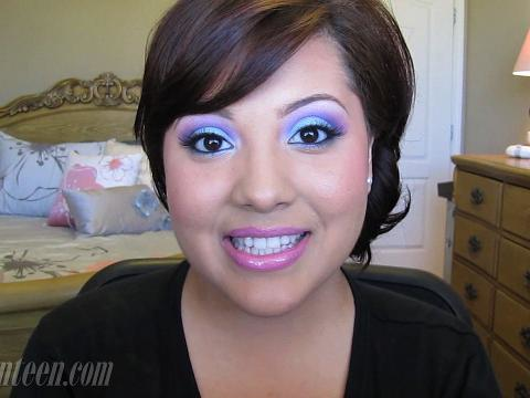 preview for Beauty Smarties: Katy Perry's "Last Friday Night (TGIF)" Makeup Look!