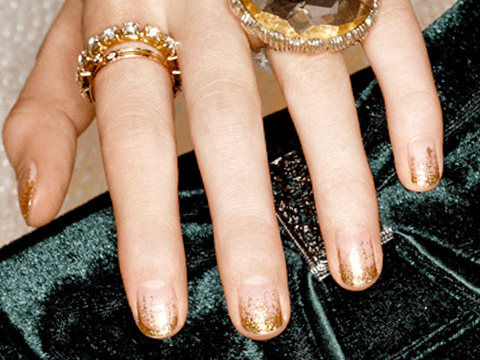 preview for Try Gold Glitter Faded Nails!