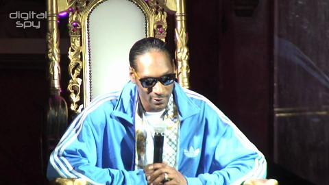preview for Snoop Dogg on R-Kelly and John Legend collaborations