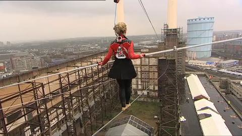Helen Skelton completes high-wire walk