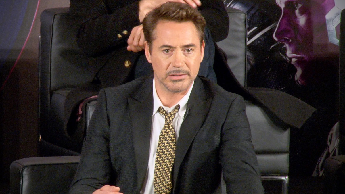 preview for Capatin America: Civil War: Joe Russo and Robert Downey Jr on Spider-Man