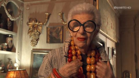 preview for Iris Apfel