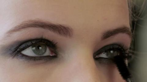 preview for Jemma Kidd Rock Star Smoky Eye Look How-to Video