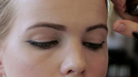 preview for Jemma Kidd Elongate your Eyes How-to Video
