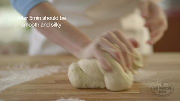 Finger, Product, Ingredient, Flour, Nail, Powder, Thumb, Whole-wheat flour, Bread flour, All-purpose flour, 