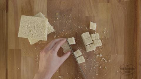 preview for How to make croutons