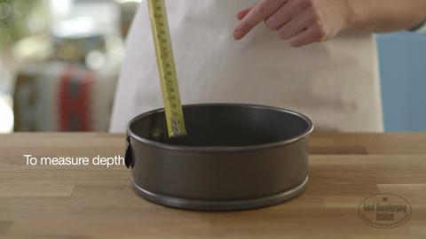 preview for How to measure a cake tin