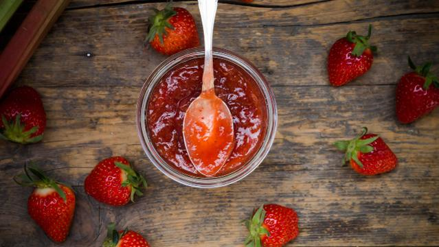preview for How to make strawberry jam