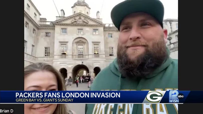 Packers fans in London - Green Bay