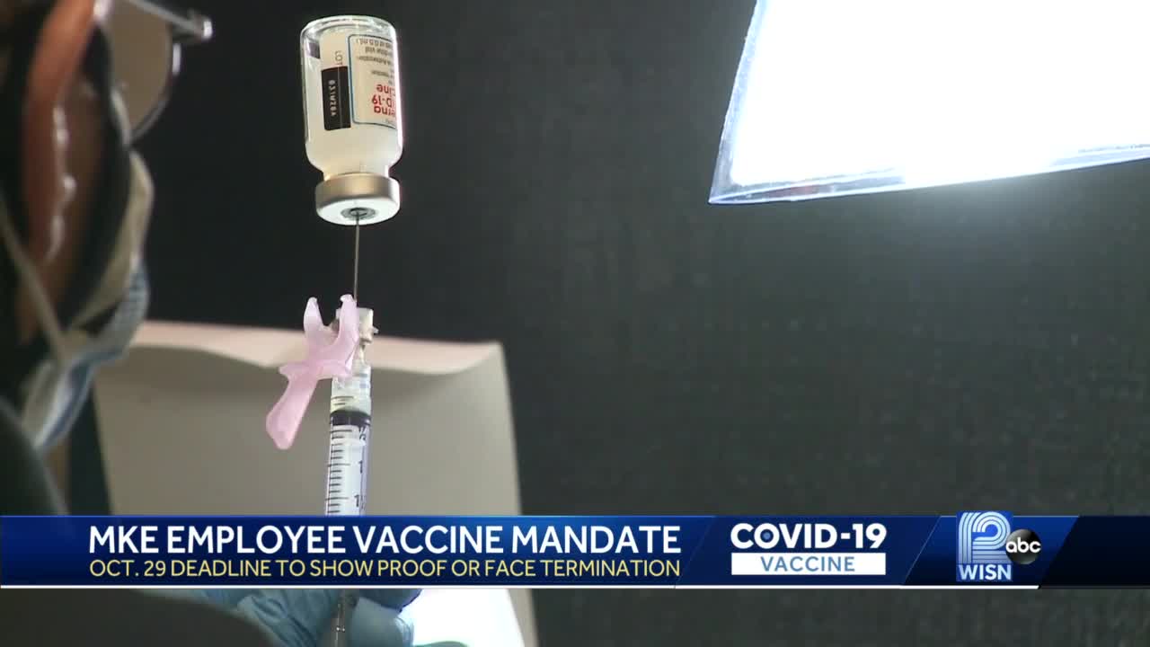 Brewers, City of Milwaukee raise COVID-19 vaccination awareness