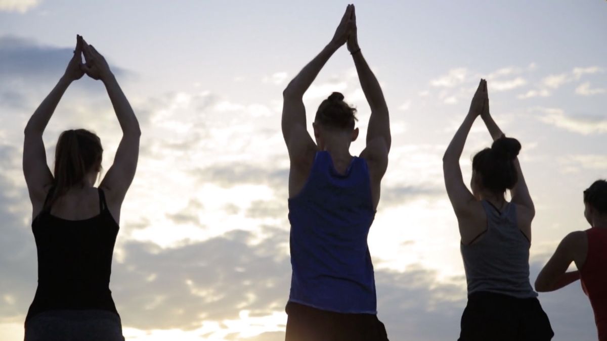 preview for Yoga or Pilates: Which One is Better For You?
