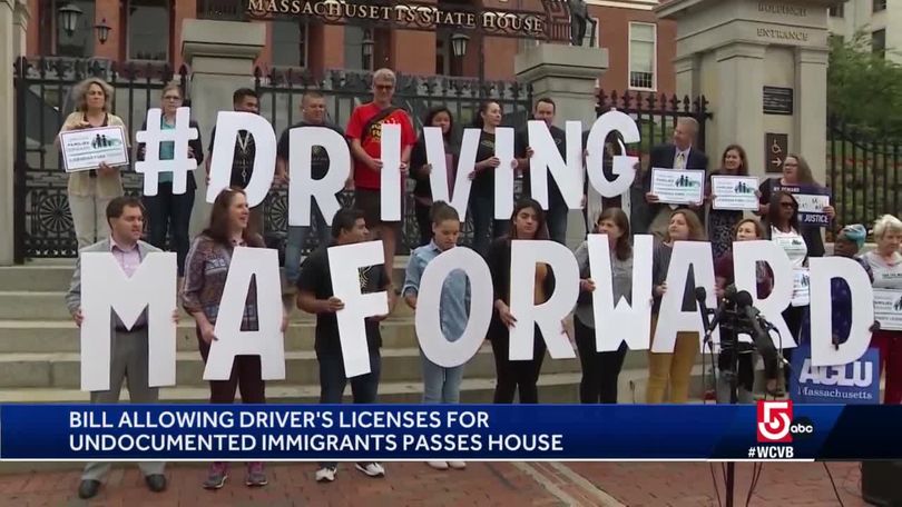 Bill allowing licenses for undocumented immigrants passed in House   Massachusetts House lawmakers passed a bill that would allow undocumented  immigrants to obtain a state driver's license if they can provide a