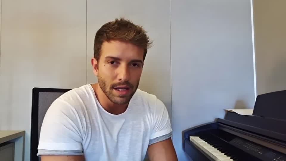 pablo alborán confiesa que es homosexual
