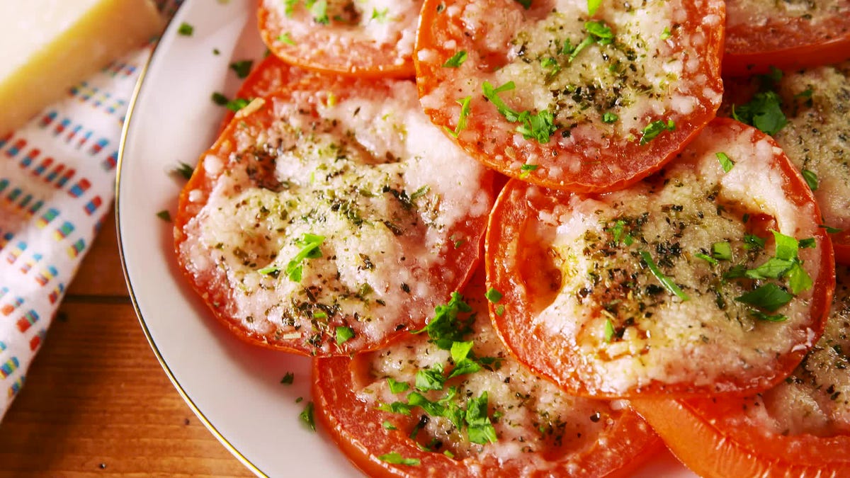 preview for Parmesan Tomato Chips Is The Healthy Snack You Need