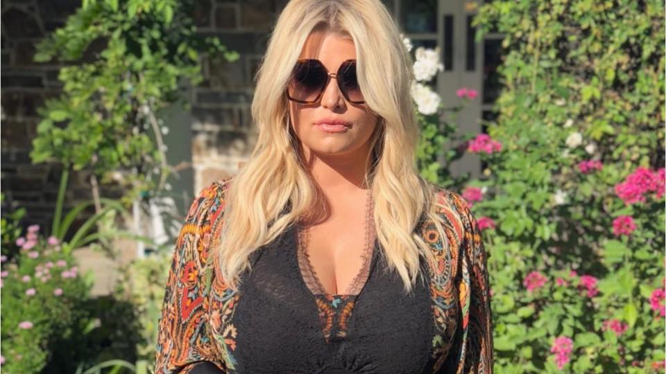 How Many Kids Does Jessica Simpson Have And What Are Their Ages?