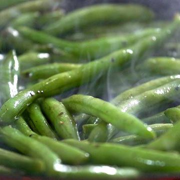 preview for Easy Charred Green Beans